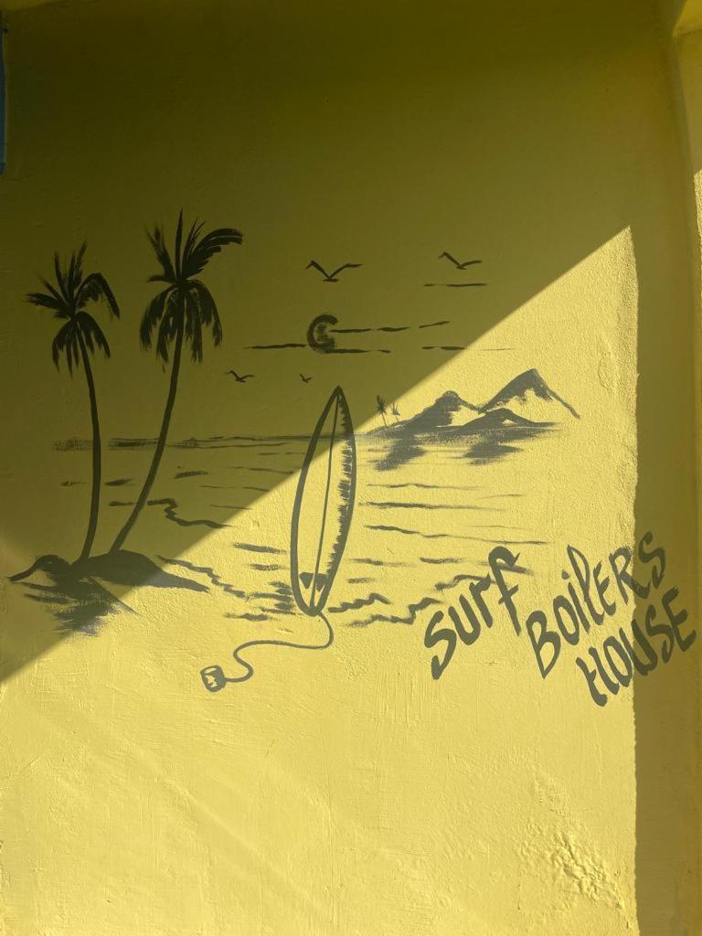 הוסטל Tamri Boilers Surf House מראה חיצוני תמונה